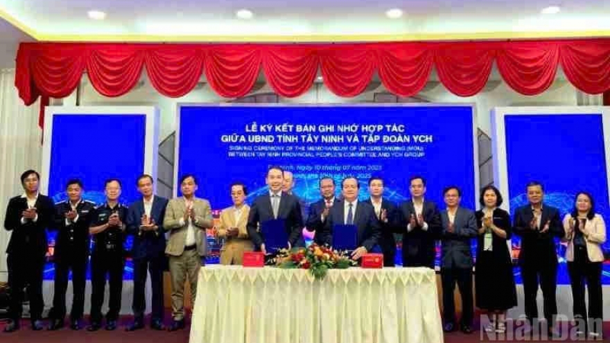 Tay Ninh, YCH Group partner to advance smart logistics